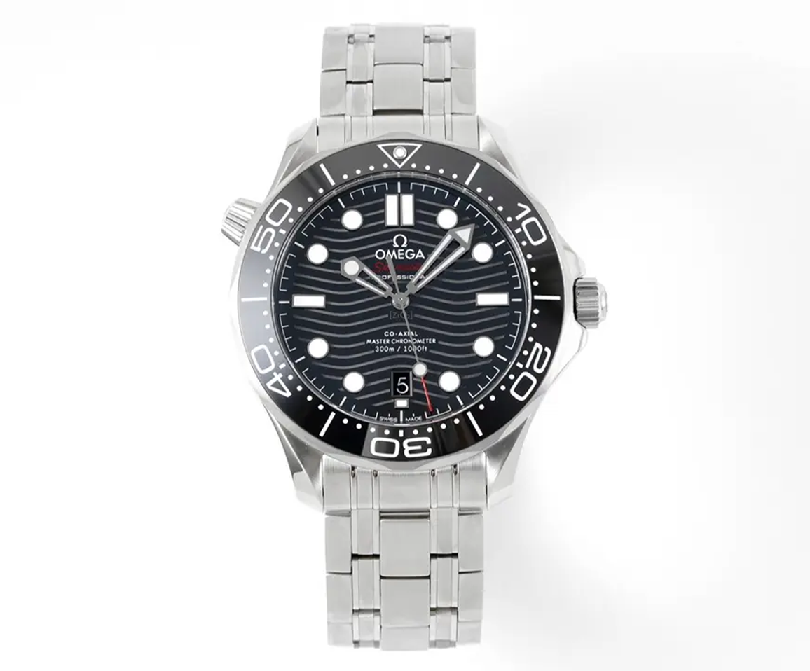 オメガシーマスター300M ブラックセラミック